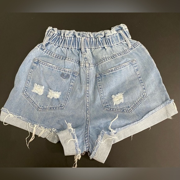 Show Me Your MuMu Emilia Jean Shorts
Elastic Waistband High Rise Like New - Picture 9 of 16